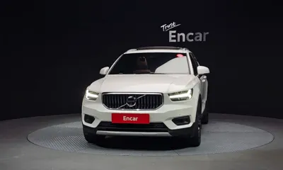 Volvo XC40 2021, 84330 км, за 19627.15 USD
