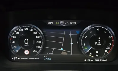 Volvo XC40 2021, 84330 км, за 19450.97 USD - фото 8