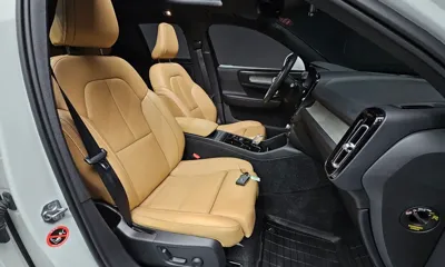 Volvo XC40 2021, 84330 км, за 19450.97 USD - фото 10