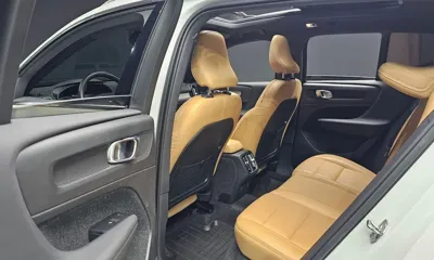 Volvo XC40 2021, 84330 км, за 19450.97 USD - фото 17