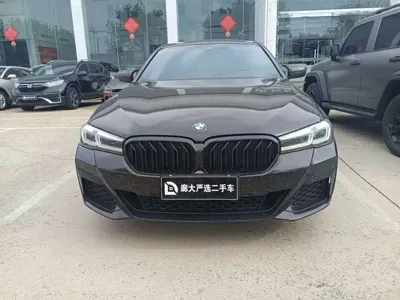 BMW 5 Series 2023, 46000 км, за 36246.26 USD