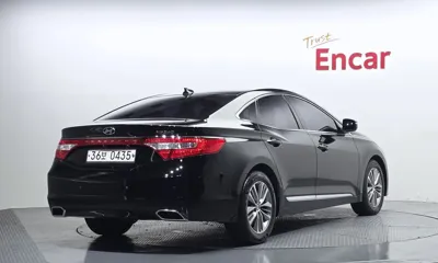 Hyundai Grandeur 2017, 86904 км, за 5907.84 USD