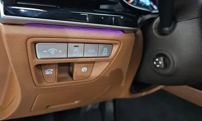 Genesis G80 2021, 74042 км, за 22149.85 USD - фото 30
