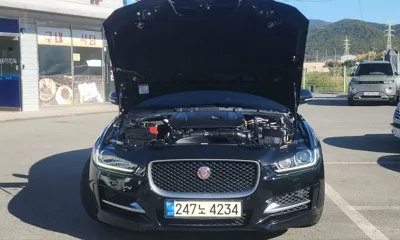 Jaguar XE 2017, 99400 км, за 5618.72 USD
