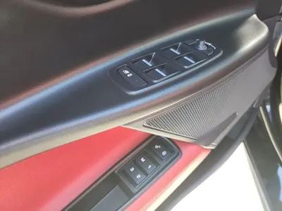 Jaguar XE 2017, 99400 км, за 5618.72 USD - фото 13
