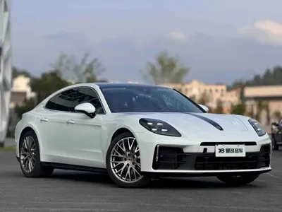 Porsche Panamera 2024, 14000 км, за 121753.67 USD