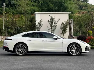 Porsche Panamera 2024, 14000 км, за 121753.67 USD - фото 13