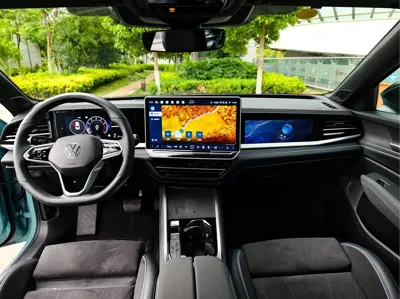 Volkswagen Passat 2025, 8000 км, за 24650.06 USD - фото 9