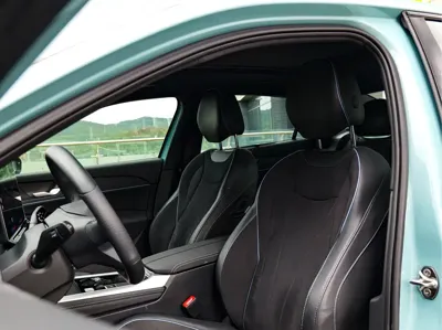 Volkswagen Passat 2025, 8000 км, за 24650.06 USD - фото 15