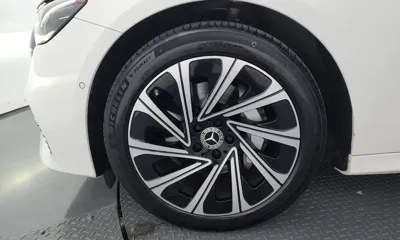 Mercedes-Benz E-Class 2024, 28873 км, за 46278.06 USD