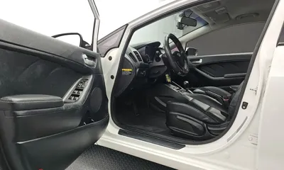Kia K3 2015, 38952 км, за 4065.95 USD - фото 10