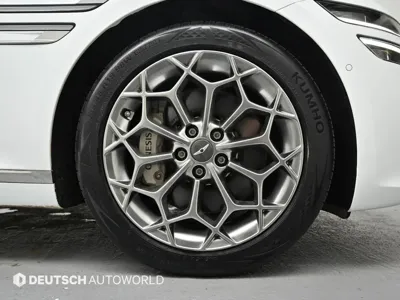 Genesis G80 2023, 74040 км, за 25330.46 USD - фото 6