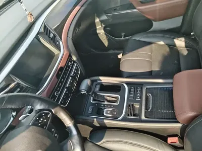 GAC Motor Trumpchi GS8 2017, 80000 км, за 6503.7 USD
