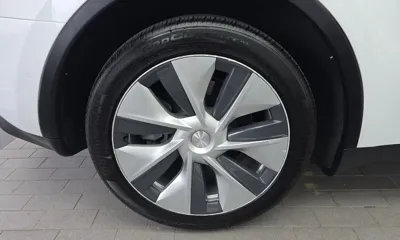 Tesla Model Y 2022, 19035 км, за 28493.39 USD