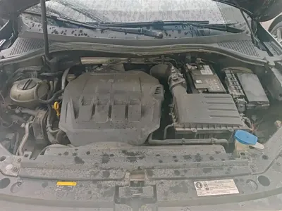 Volkswagen Tiguan L 2021, 71000 км, за 15419.93 USD - фото 10