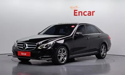 Mercedes-Benz E-Class · 2016 год