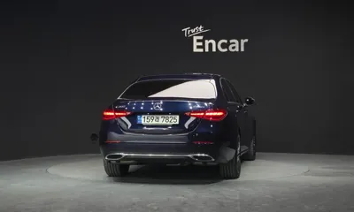 Mercedes-Benz C-Class 2022, 43759 км, за 22326.58 USD