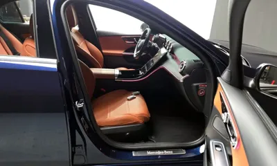 Mercedes-Benz C-Class 2022, 43759 км, за 22326.58 USD - фото 11