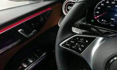 Mercedes-Benz C-Class 2022, 43759 км, за 22326.58 USD - фото 17