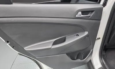 Hyundai Tucson 2018, 116524 км, за 7735.81 USD - фото 25