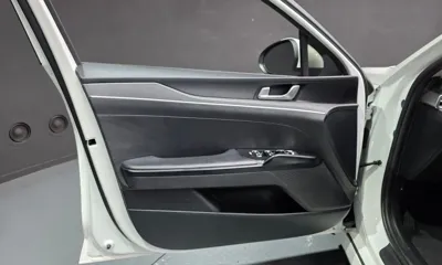 Kia K5 2022, 98305 км, за 13062.89 USD - фото 24