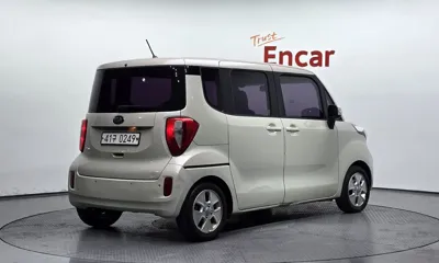 Kia Ray 2016, 175341 км, за 2973.24 USD