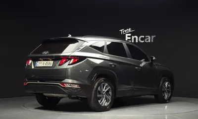 Hyundai Tucson 2021, 80402 км, за 13286.63 USD