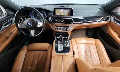 BMW 7-Series 2022, 83144 км, за 65110.35 USD - фото 7