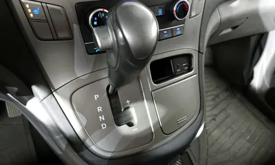 Hyundai Starex 2019, 102202 км, за 8580.9 USD - фото 9