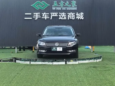 Volkswagen Passat 2013, 172000 км, за 5252.81 USD