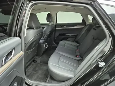 Kia K5 2023, 16980 км, за 15536.63 USD - фото 12