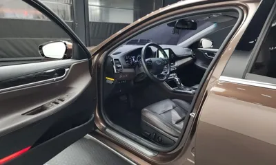 Hyundai Grandeur 2019, 87479 км, за 9844.73 USD - фото 10
