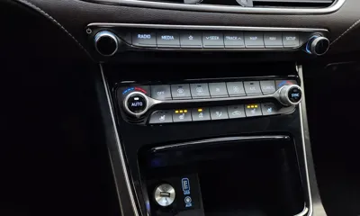 Hyundai Grandeur 2019, 87479 км, за 9844.73 USD - фото 17