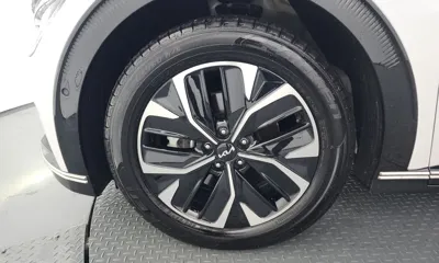 Kia EV6 2022, 74973 км, за 66096.03 USD