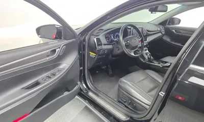 Hyundai Grandeur 2018, 106465 км, за 10358.31 USD - фото 10