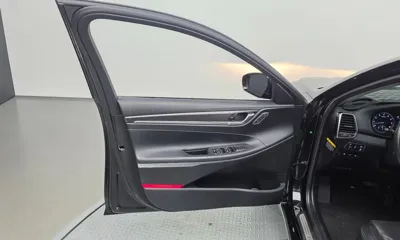 Hyundai Grandeur 2018, 106465 км, за 10358.31 USD - фото 24