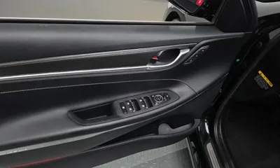 Hyundai Grandeur 2018, 106465 км, за 10358.31 USD - фото 34