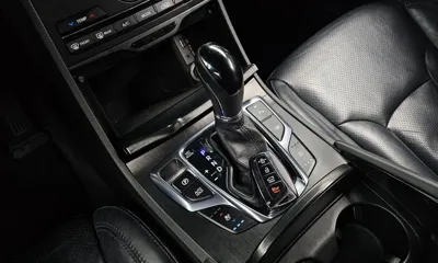 Hyundai Grandeur 2015, 222529 км, за 3501.82 USD - фото 9