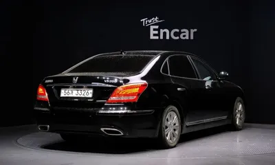 Hyundai Equus 2010, 115445 км, за 2561.74 USD