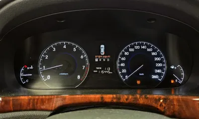 Hyundai Equus 2010, 115445 км, за 2561.74 USD - фото 8