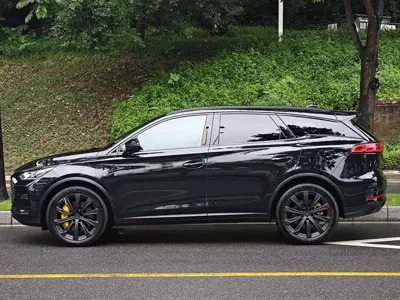BYD Tang New Energy 2023, 37000 км, за 24396.08 USD