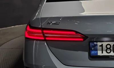 BMW 5-Series 2024, 51553 км, за 45439.75 USD - фото 23