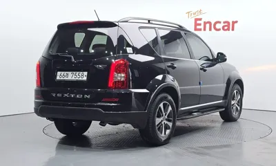 KG_Mobility_Ssangyong Rexton 2015, 271454 км, за 1805.17 USD