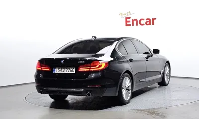 BMW 5-Series 2020, 56650 км, за 18786.97 USD