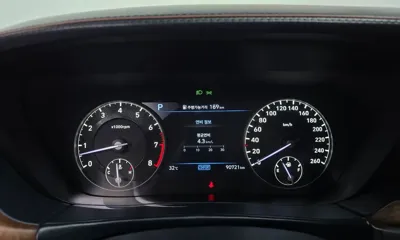 Genesis G90 2021, 90721 км, за 32755.68 USD - фото 8