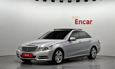 Mercedes-Benz E-Class · 2011 год