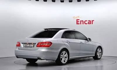 Mercedes-Benz E-Class 2011, 130633 км, за 4635.76 USD