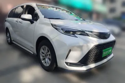 Toyota Granvia 2023, 40000 км, за 29942 USD