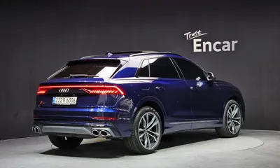 Audi Q8 2021, 49932 км, за 49246.46 USD