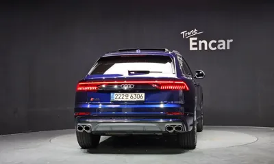 Audi Q8 2021, 49932 км, за 49246.46 USD